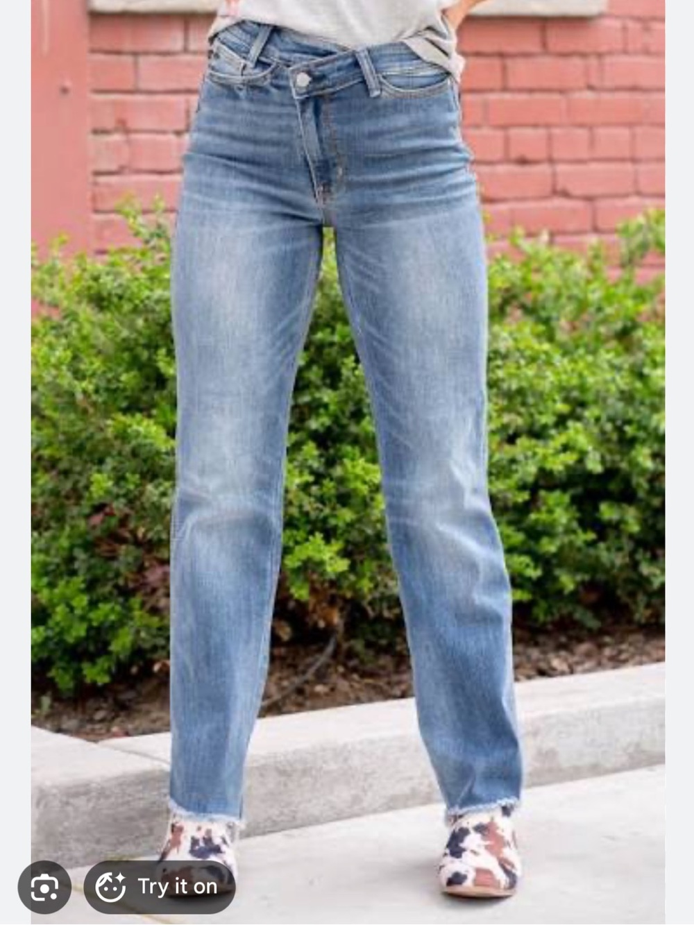 Judy Blue Women’s 24 / 0 Something New Crossover High Rise Dad Blue Jeans